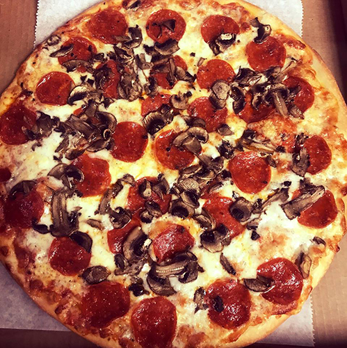 Pepperoni & Mushroom Pizza